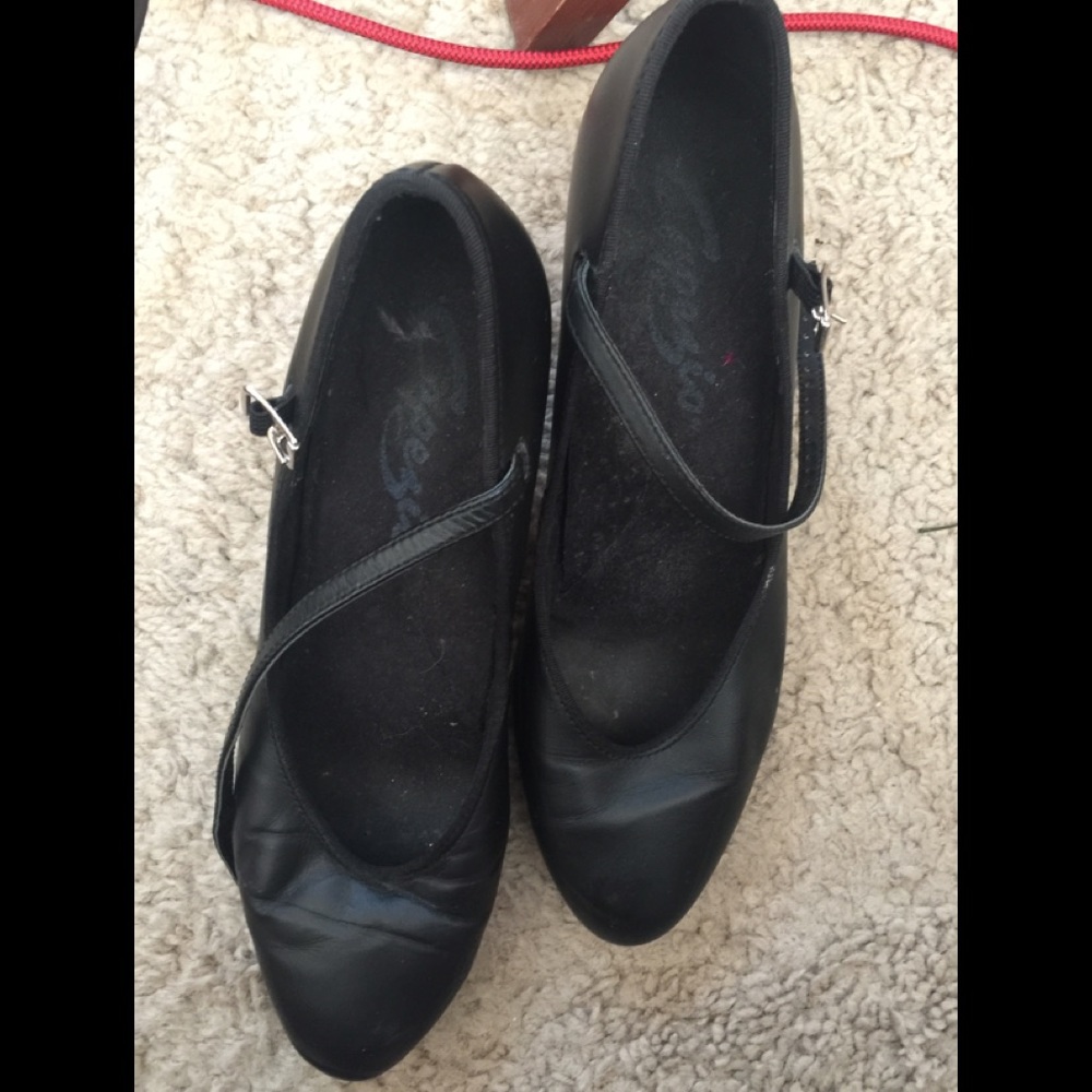 Capezio character shoes black leather 8 1/2